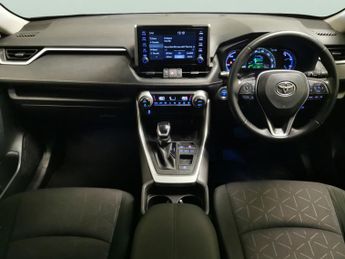 Toyota RAV4 2.5 VVT-h GPF Design CVT (218 ps) - LED - REVERSE CAM - NAV