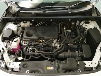 Toyota RAV4 2.5 VVT-h GPF Design CVT (218 ps) - LED - REVERSE CAM - NAV
