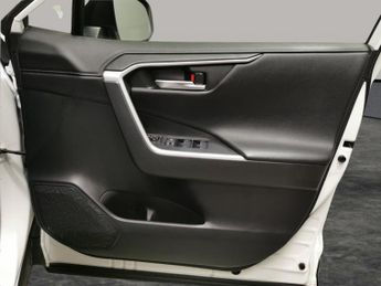 Toyota RAV4 2.5 VVT-h GPF Design CVT (218 ps) - LED - REVERSE CAM - NAV