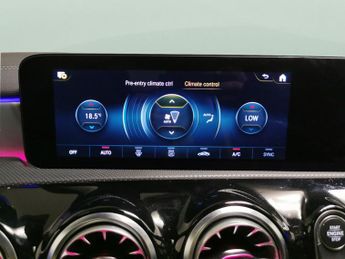 Mercedes-Benz CLA 1.3 CLA250e 15.6kWh AMG Line (Premium Plus) Coupe Plug-in 8G-DCT