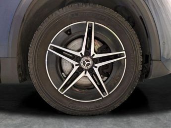 Mercedes-Benz EQA EQA 350 66.5kWh AMG Line 4MATIC (292 ps) - HEATED LEATHER