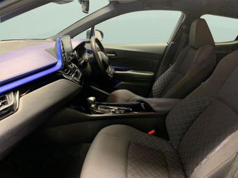 Toyota C-HR 1.8 VVT-h Dynamic CVT (122 ps) - HEATED SEATS
