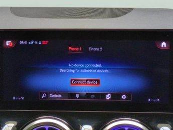 Mercedes-Benz EQA EQA 350 66.5kWh AMG Line 4MATIC (292 ps) - HEATED LEATHER