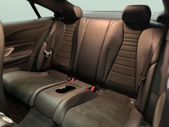 Mercedes-Benz E Class 2.0 E220d AMG Line (Premium Plus) Coupe G-Tronic+ (194 ps) - SEL