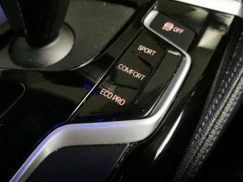 BMW 5 Series 2.0 520d MHT M Sport (190 ps) - DAKOTA LEATHER - LED - NAV