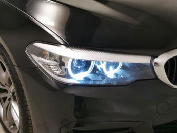 BMW 5 Series 2.0 520d MHT M Sport (190 ps) - DAKOTA LEATHER - LED - NAV