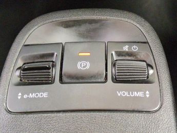 Fiat 500e 42kWh Icon (118 ps) - SPEED LIMIT RECOG - PARK SENSORS - DRIVING