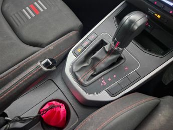 Seat Arona 1.0 TSI FR Red Edition DSG (110 ps) - CLIMATE CONTROL - PRIVACY 