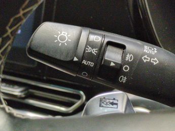 Kia Niro 39kWh 2 (134 bhp) - 17IN ALLOYS - AIR CON - PARK SENSORS