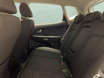 Kia Venga 1.6 2 (123 bhp) - DAYTIME RUNNING LIGHTS - ISOFIX - ELECTRIC WIN