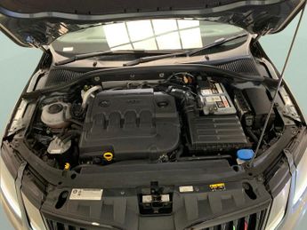 Skoda Octavia 2.0 TDI vRS DSG 7Spd (184 ps) - PADDLE SHIFT - 18IN ALLOYS - AIR