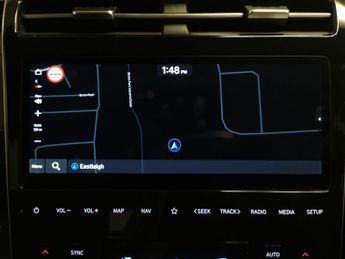 Hyundai Tucson 1.6 h T-GDi 13.8kWh Premium Plug-in 4WD (265 ps) - NAV - HEATED 