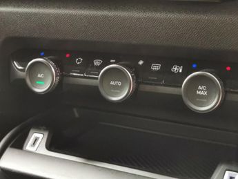 Citroen e-C4 50kWh Sense Plus (11kW Charger) (136 ps) - 18IN ALLOYS - DAB