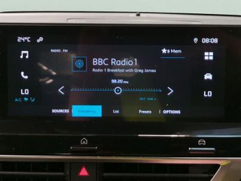 Citroen e-C4 50kWh Sense Plus (11kW Charger) (136 ps) - 18IN ALLOYS - DAB