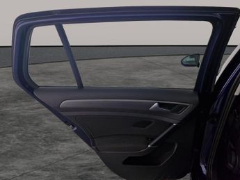 Volkswagen E-golf 35.8kWh e-Golf (136 ps) - USB AUDIO - SPLIT FOLDING REAR SEATS -