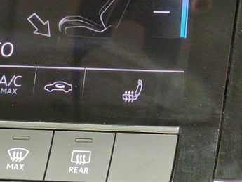 Audi e-tron 55 Technik quattro 95kWh (11kW Charger) (408 ps) - ADJUSTABLE SU