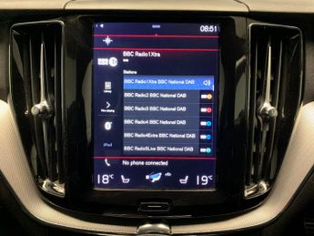 Volvo XC60 2.0 B5 MHEV R-Design (250 ps) - LED - HEATED SEATS - NAV