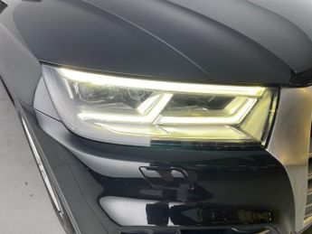 Audi Q5 2.0 TDI S line S Tronic quattro (190 ps) - HEATED SEATS - SPORTS