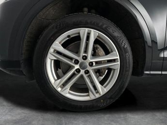Audi Q5 2.0 TDI S line S Tronic quattro (190 ps) - HEATED SEATS - SPORTS