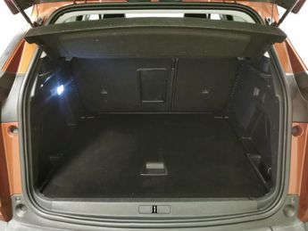 Peugeot 3008 1.2 PureTech Allure EAT (130 ps) - CLIMATE CONTROL - SPEED LIMIT