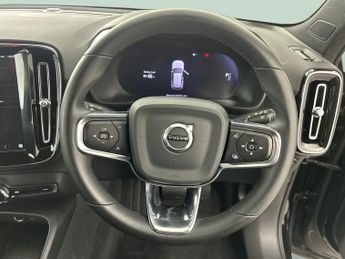 Volvo XC40 Recharge 69kWh Core RWD (238 ps) - DAB - USB AUDIO - CRUISE CONT