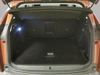 Peugeot 3008 1.2 PureTech Allure EAT (130 ps) - CLIMATE CONTROL - SPEED LIMIT