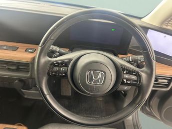 Honda Honda E 35.5kWh Advance (17in Alloy) (154 ps) - HEATED STEERING - LANE D