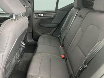 Volvo XC40 Recharge 69kWh Core RWD (238 ps) - DAB - USB AUDIO - CRUISE CONT