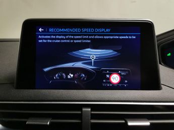 Peugeot 3008 1.2 PureTech Allure EAT (130 ps) - CLIMATE CONTROL - SPEED LIMIT