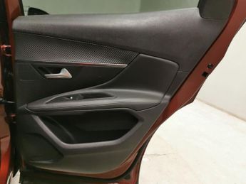 Peugeot 3008 1.2 PureTech Allure EAT (130 ps) - CLIMATE CONTROL - SPEED LIMIT