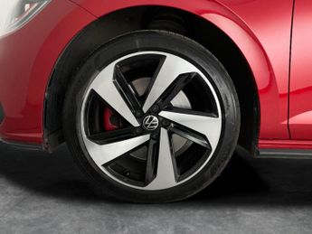 Volkswagen Polo 2.0 TSI GTI DSG (207 ps) - ACTIVE LANE ASSIST - LED - NAV