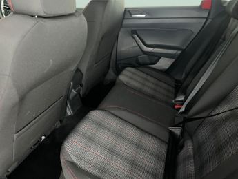 Volkswagen Polo 2.0 TSI GTI DSG (207 ps) - ACTIVE LANE ASSIST - LED - NAV