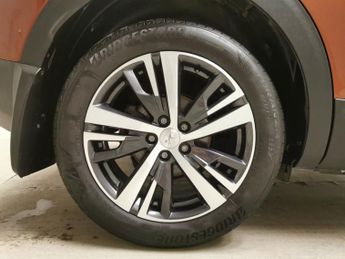 Peugeot 3008 1.2 PureTech Allure EAT (130 ps) - CLIMATE CONTROL - SPEED LIMIT