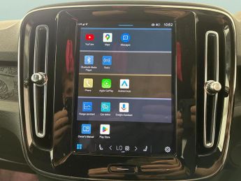 Volvo XC40 Recharge 69kWh Core RWD (238 ps) - DAB - USB AUDIO - CRUISE CONT