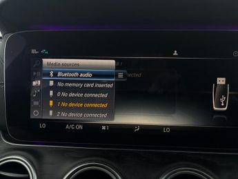 Mercedes-Benz E Class 2.0 E300e 13.5kWh AMG Line (Premium) Plug-in G-Tronic+ (320 ps) 