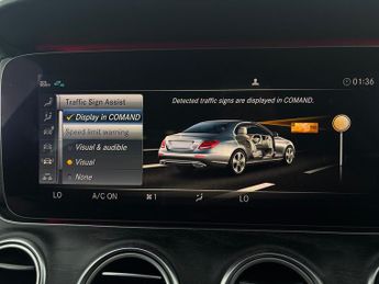 Mercedes-Benz E Class 2.0 E300e 13.5kWh AMG Line (Premium) Plug-in G-Tronic+ (320 ps) 