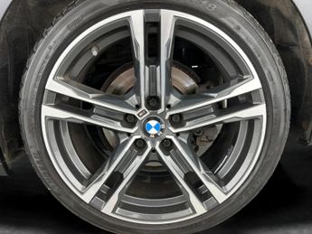 BMW 1 Series 1.5 118i M Sport (LCP) DCT (136 ps) - BMW CONNECTED PACKAGE PROF