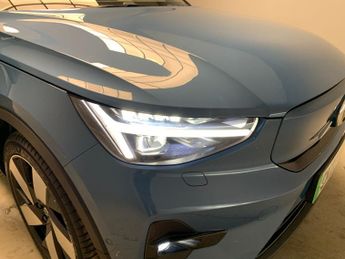 Volvo C40 Recharge 69kWh Ultimate (231 ps) - KEYLESS ENTRY - AUTO PARK - L