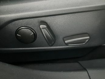 Ford Mustang Mach-e Extended Range 91kWh First Edition Automatic AWD (351 ps) - KEYL