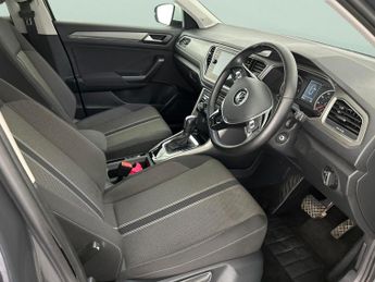Volkswagen T-Roc 2.0 TDI EVO Design DSG (150 ps) - ADAPT CRUISE - CARPLAY - DAB