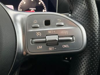Mercedes-Benz E Class 2.0 E220d AMG Line Edition G-Tronic+ (194 ps) - BLIND SPOT ASSIS