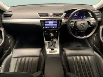 Skoda Superb 1.4 TSI iV 13kWh SE Technology Plug-in DSG (218 ps) - DRIVER MEM