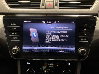 Skoda Superb 1.4 TSI iV 13kWh SE Technology Plug-in DSG (218 ps) - DRIVER MEM