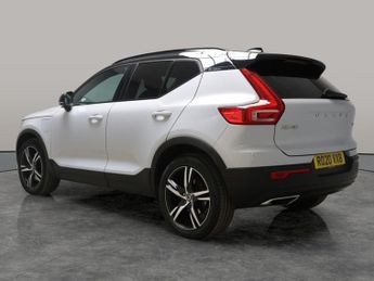 Volvo XC40 1.5h T5 Twin Engine Recharge 10.7kWh R-Design Plug-in (262 ps) -