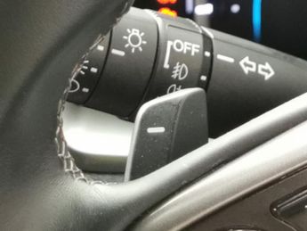 Honda Civic 1.0 VTEC Turbo SR CVT (126 ps) - LANE DEPARTURE  - BLUETOOTH - P