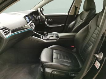 BMW 3 Series 2.0 330e 12kWh Sport Pro Plug-in (292 ps) - BMW SPORT AUTO - BLU