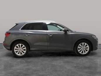 Audi Q3 2.0 TFSI 40 Sport S Tronic quattro (190 ps) - HEATED SEATS