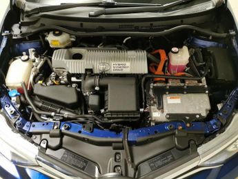 Toyota Auris 1.8 VVT-h Icon Tech CVT (136 ps) - BLUETOOTH - CRUISE - DRIVING 
