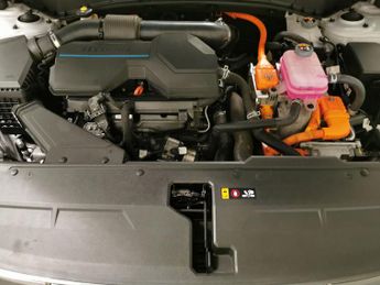 Hyundai Tucson 1.6 h T-GDi Premium (230 ps) - LED - REVERSE CAM - NAV