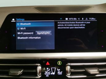 BMW 3 Series 2.0 330e 12kWh Sport Pro Plug-in (292 ps) - BMW SPORT AUTO - BLU
